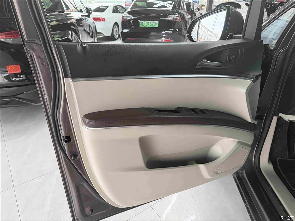 Buick GL8, 2022 8