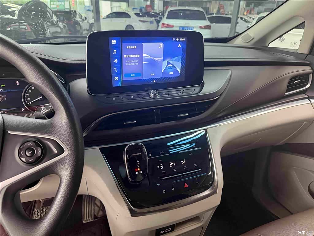 Buick GL8, 2022 11