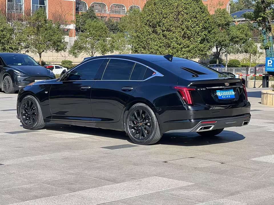Cadillac CT5