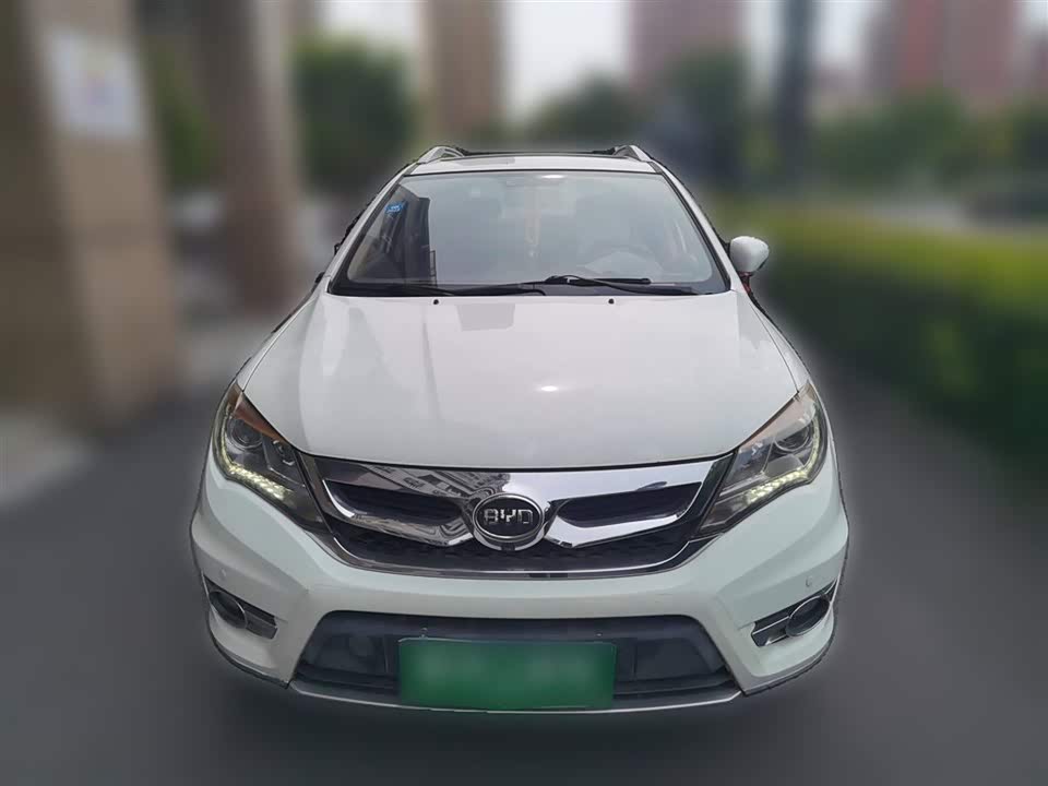 BYD S7