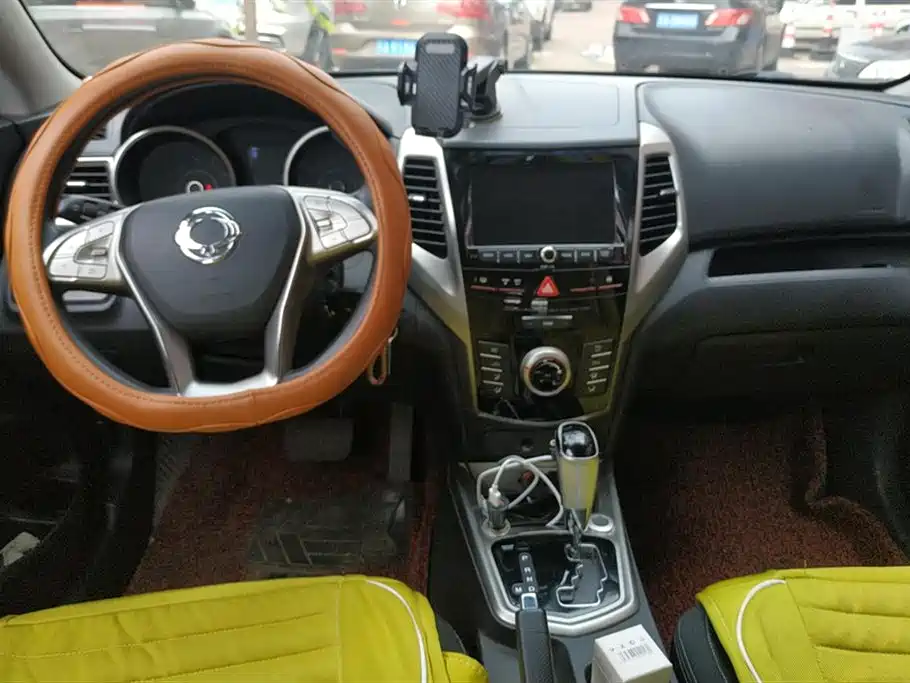 SsangYong Tiveira SsangYong Tiveira