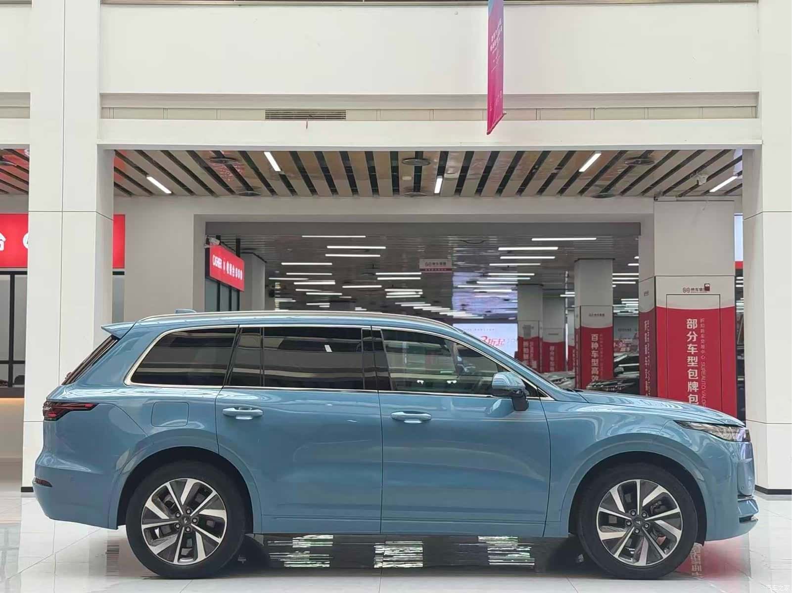 Li Auto ONE, 2022 4