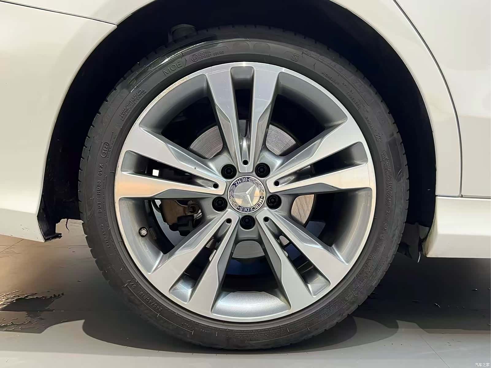 Mercedes-Benz C-Class, 2015 14
