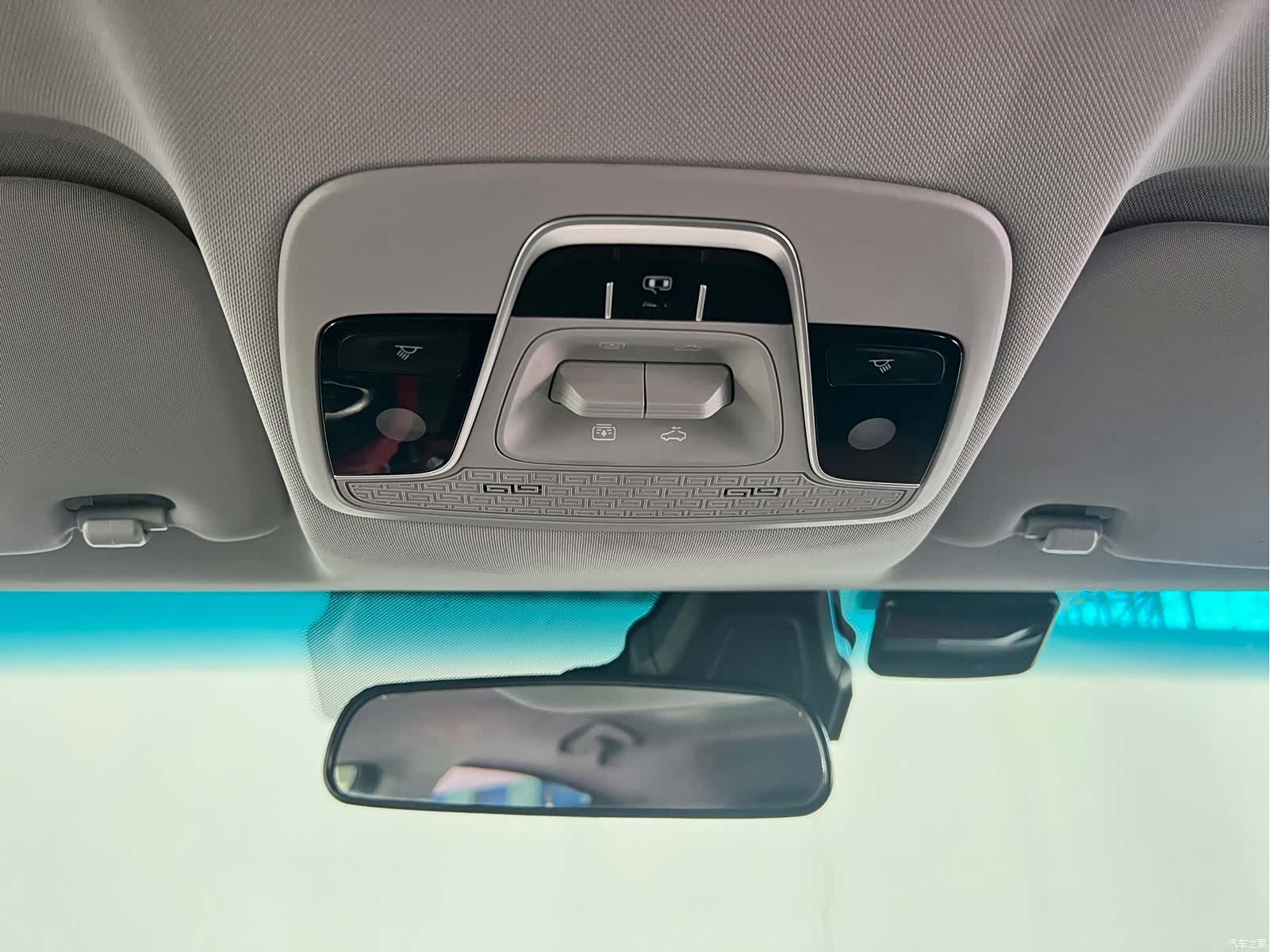 Geely S1, 2019 26
