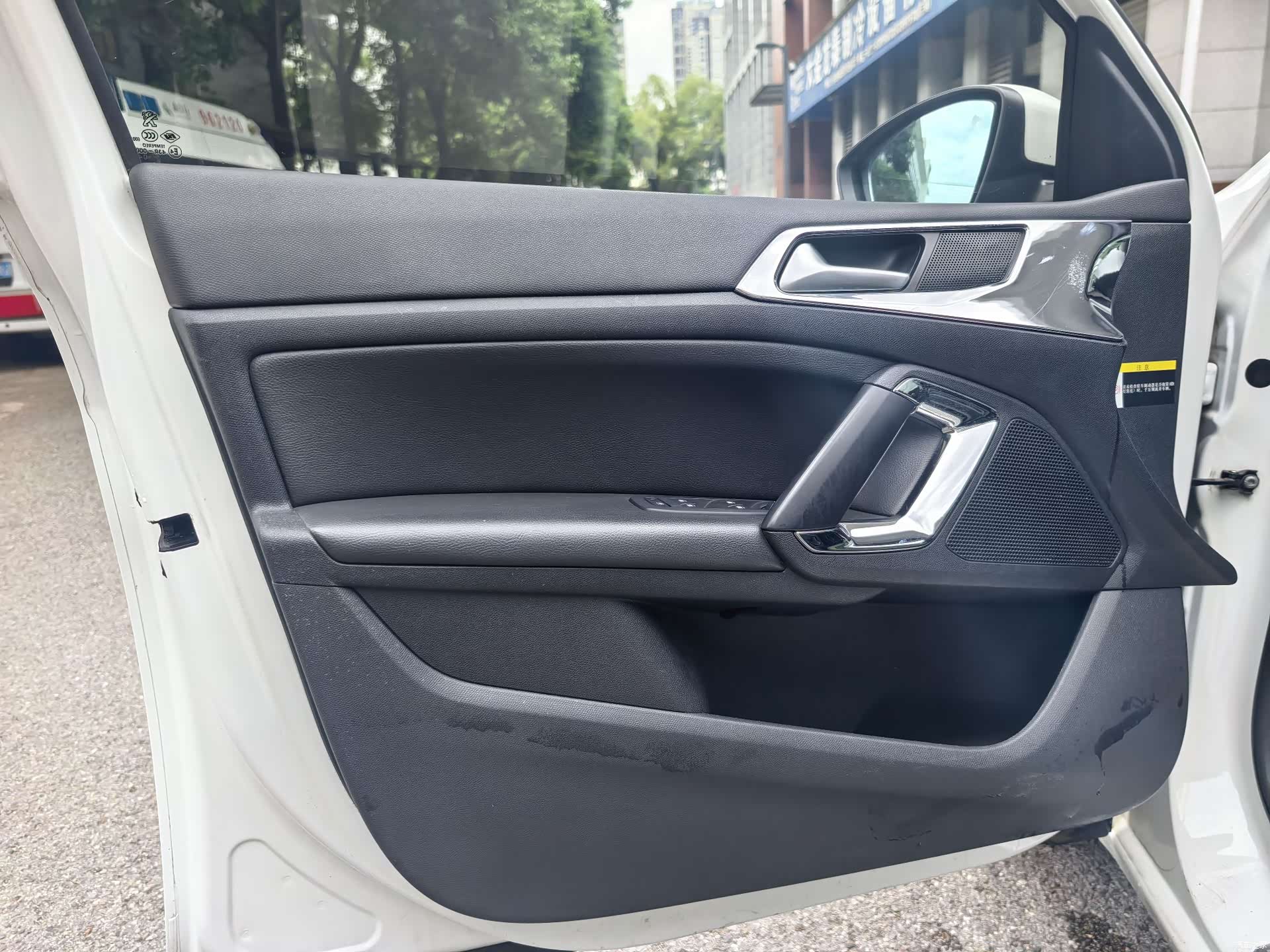 Peugeot 408, 2015 16