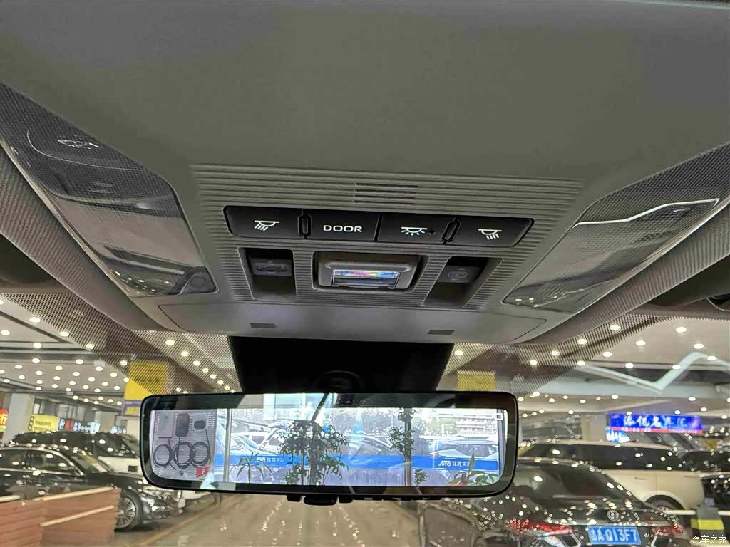 Toyota Wildlander, 2023 26