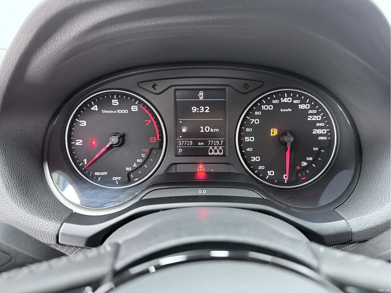 Audi Q2L, 2022 15