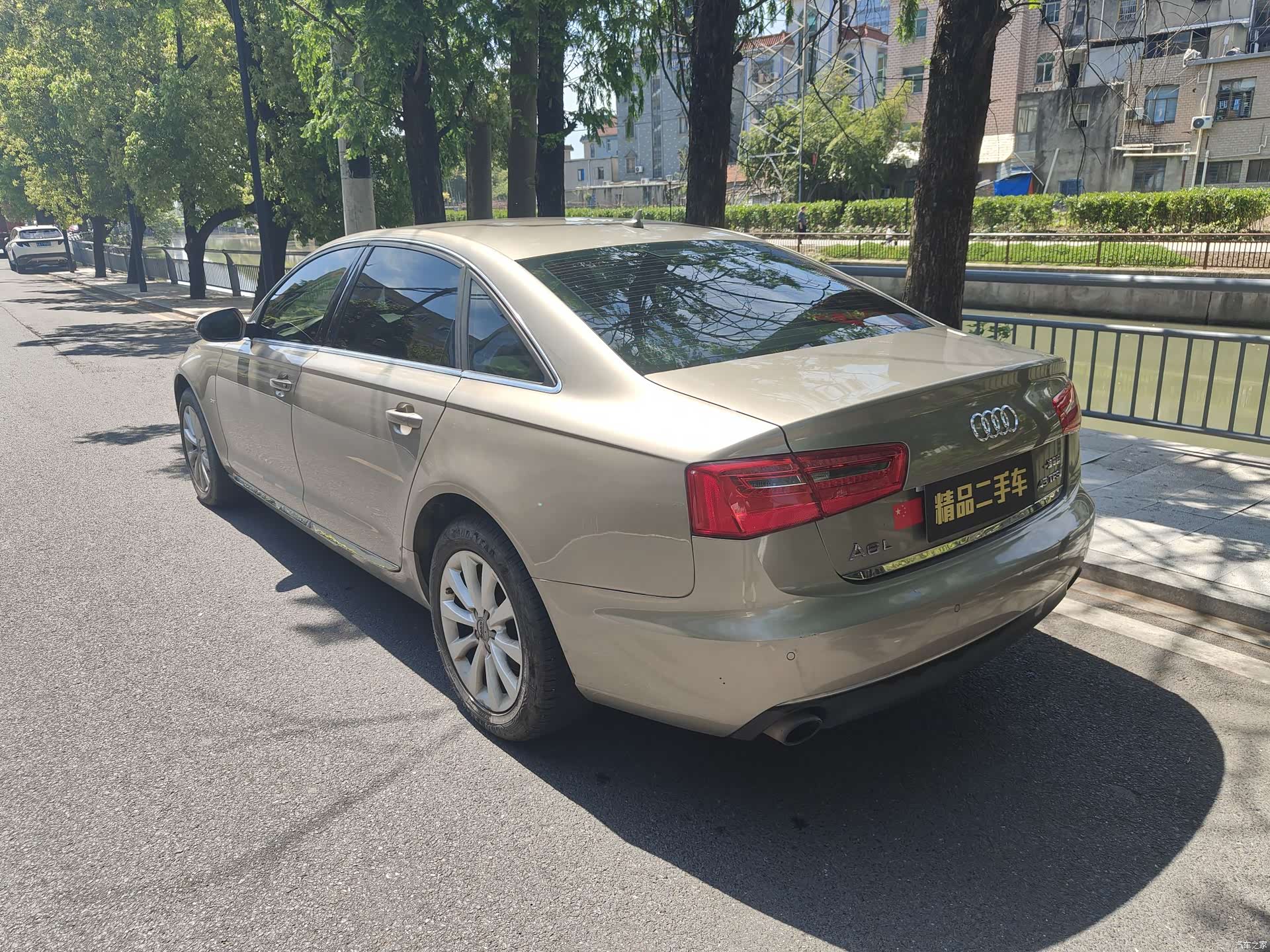 Audi A6L, 2014 7