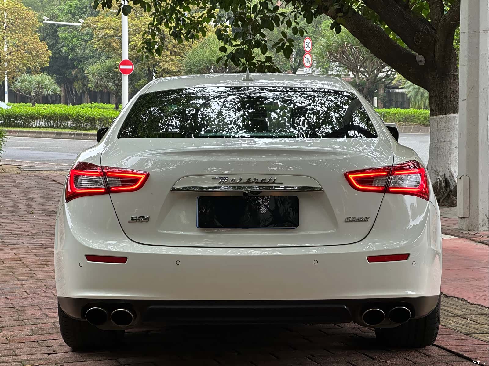 Maserati Ghibli, 2016 все фото