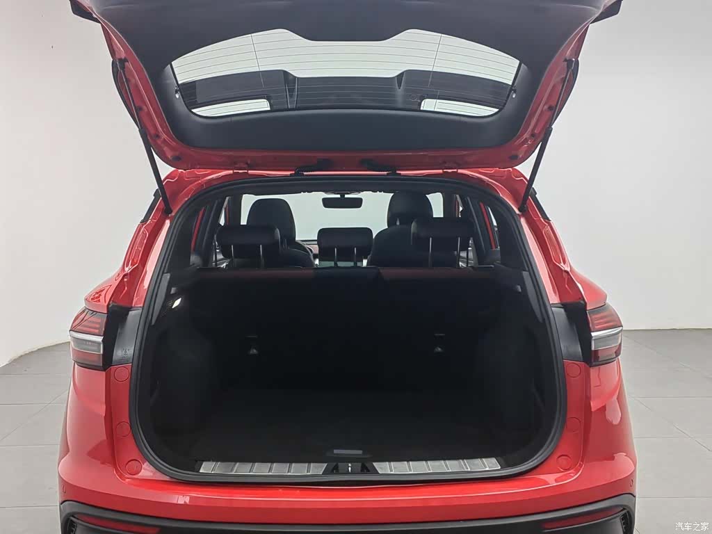Geely Coolray, 2019 16