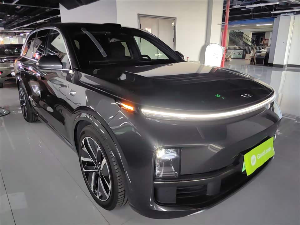 Li Auto Ideal L8