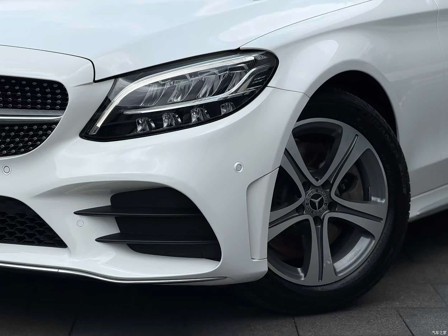 Mercedes-Benz C-Class, 2020 10