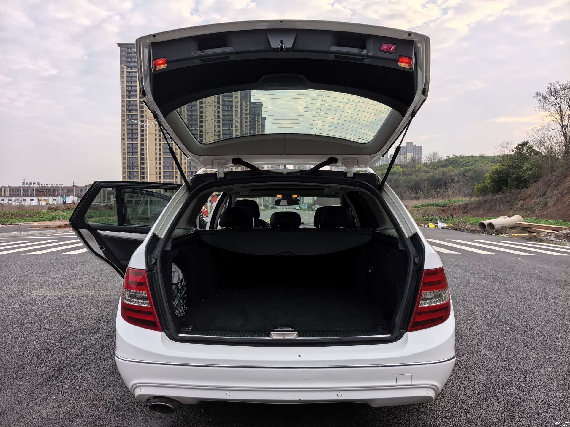 Mercedes-Benz C-Class, 2013 17