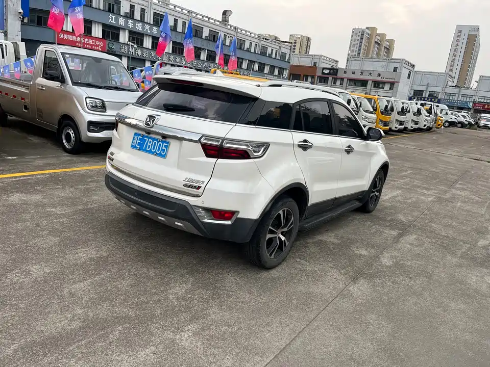 JMC Yusheng S330 JMC Yusheng S330