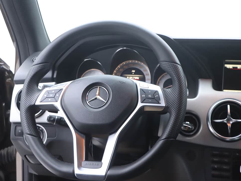 Mercedes-Benz GLK class