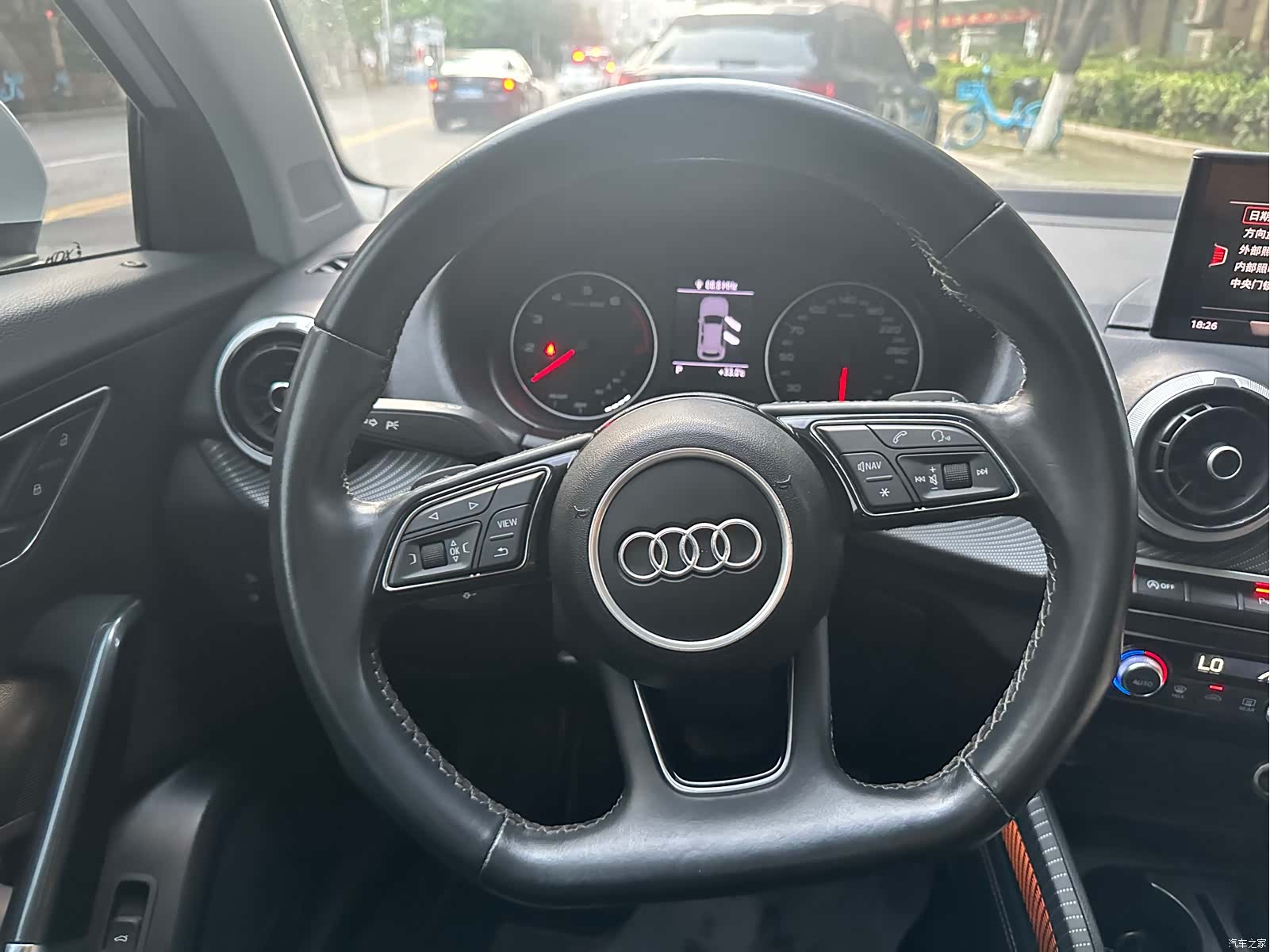 Audi Q2L, 2022 26