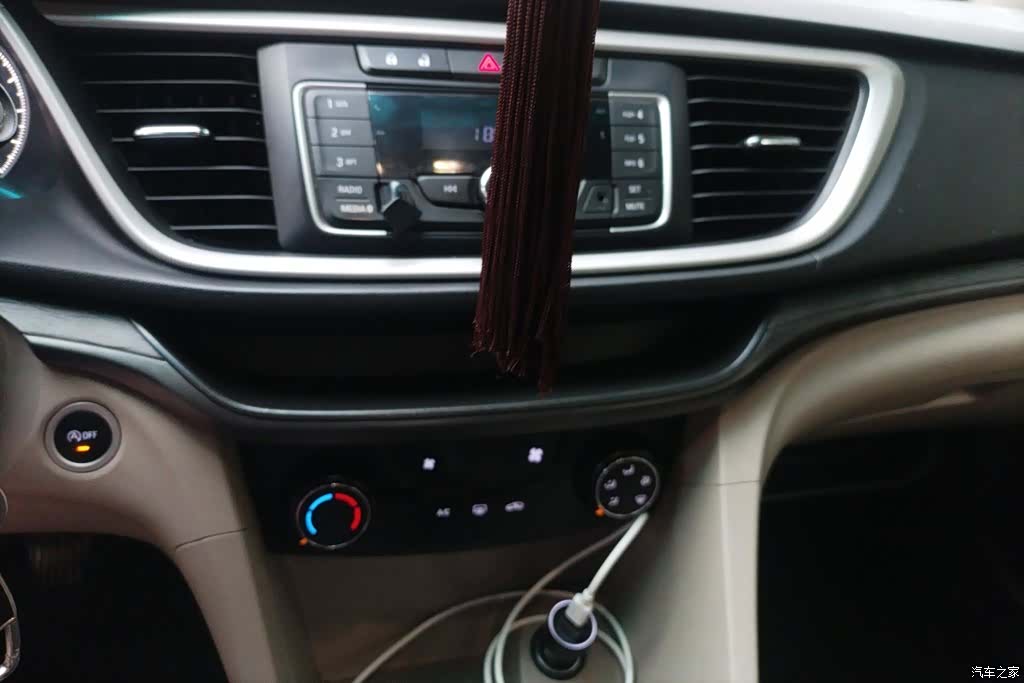 Buick V, 2018 13