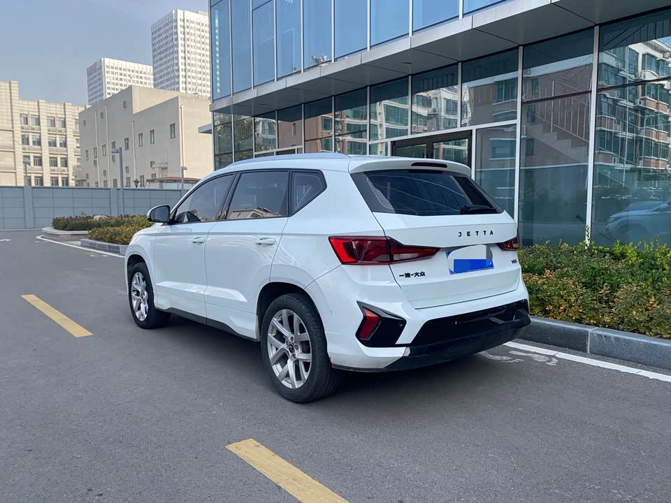 Jetta VS5
