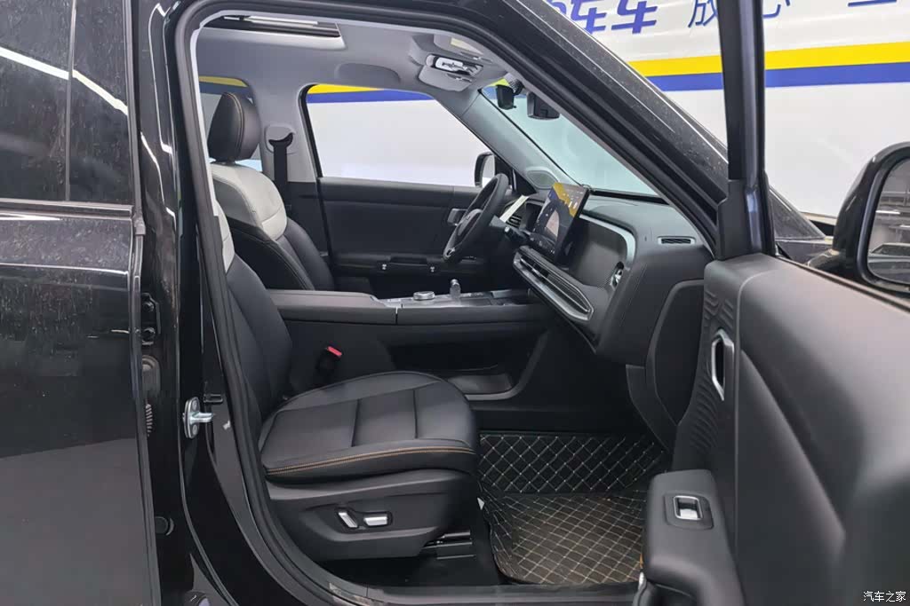 BAIC BJ30, 2025 8