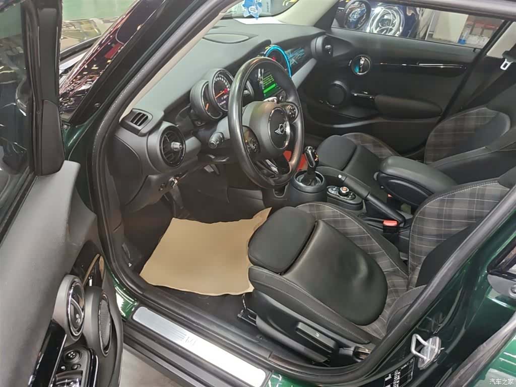 Mini Cooper, 2019 16