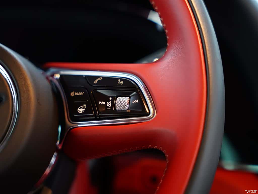 Bentley Bentayga, 2021 55