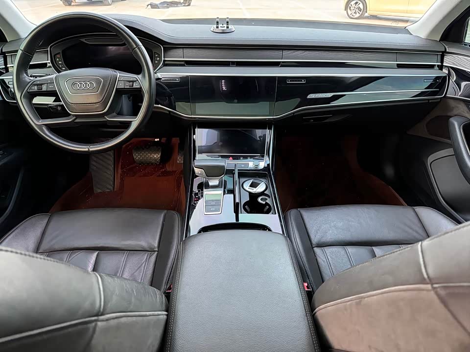 Audi A8 Audi A8