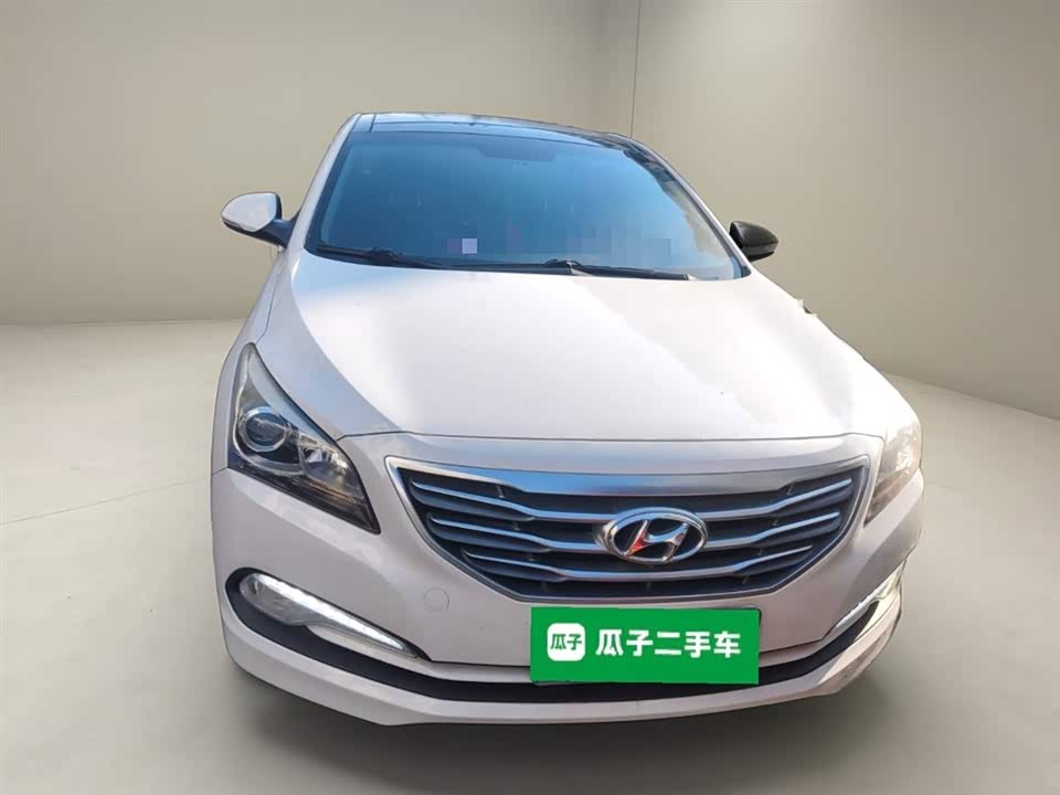 Hyundai Name picture