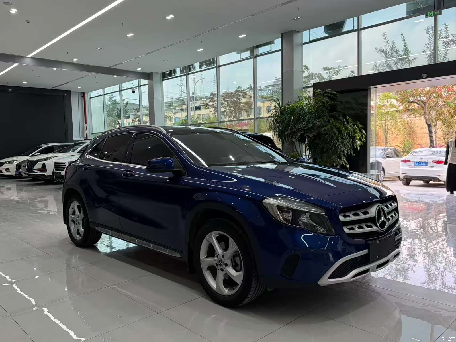 Mercedes-Benz GLA, 2018 11