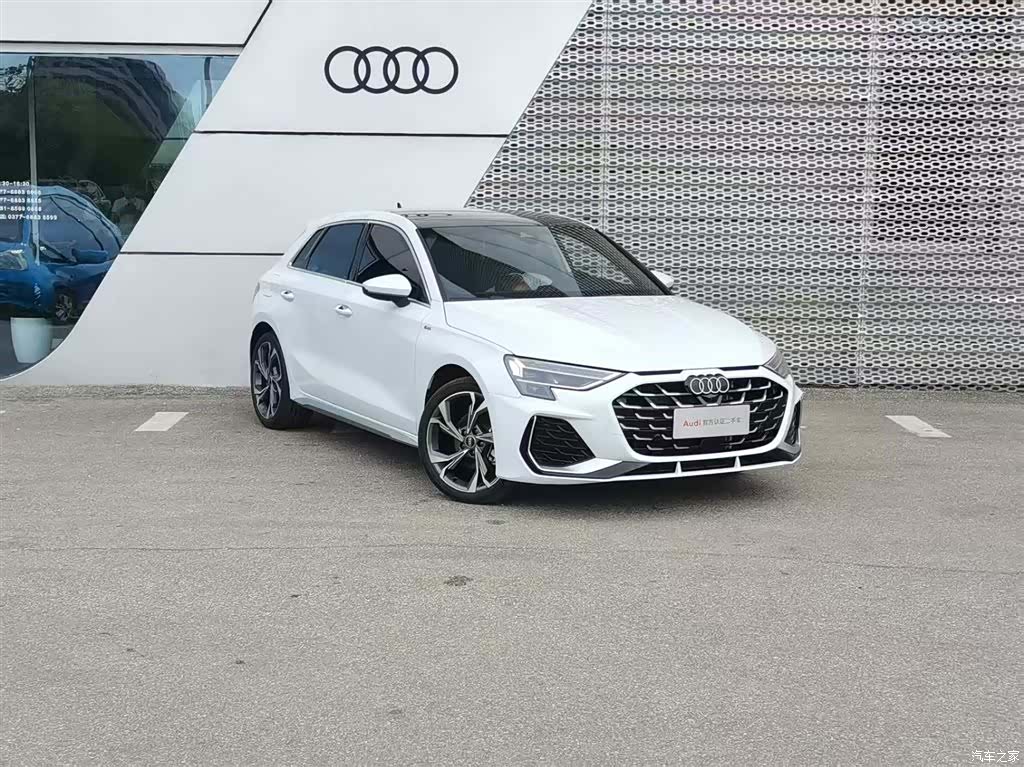 Audi Flying Spur, 2026 7