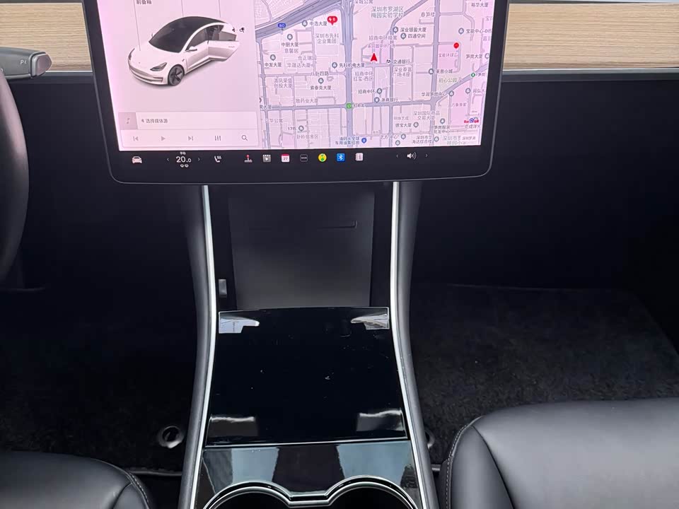 Tesla Model 3 Tesla Model 3