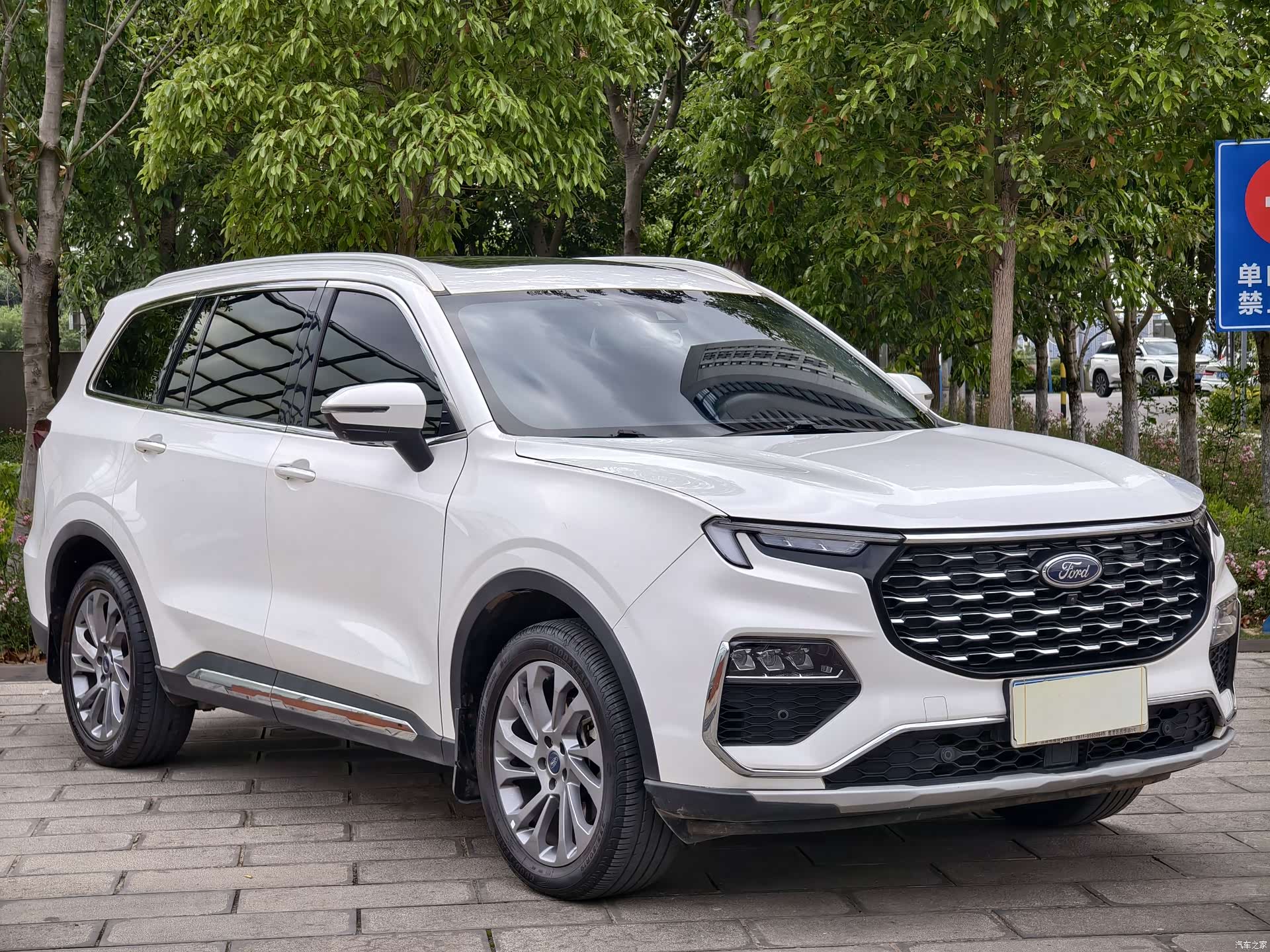 Ford Equator, 2021 3