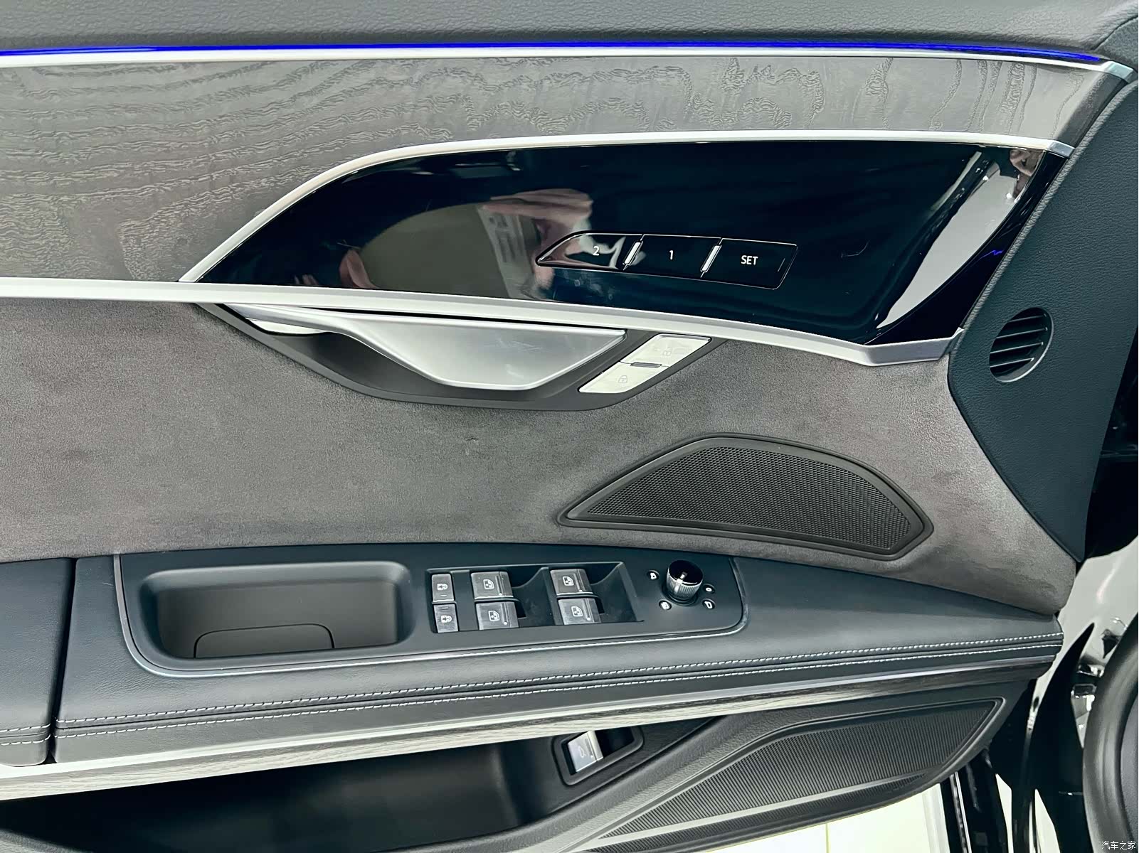 Audi A8L, 2024 24