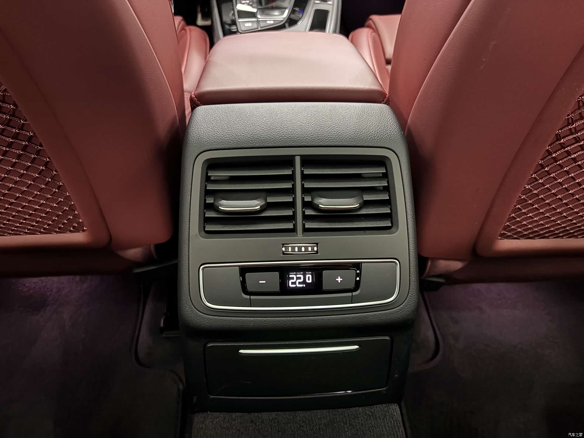Audi A4L, 2025 20