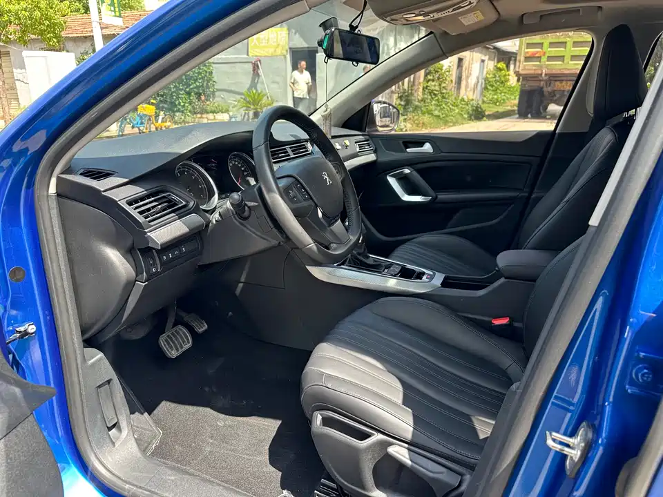 Peugeot 408 Peugeot 408