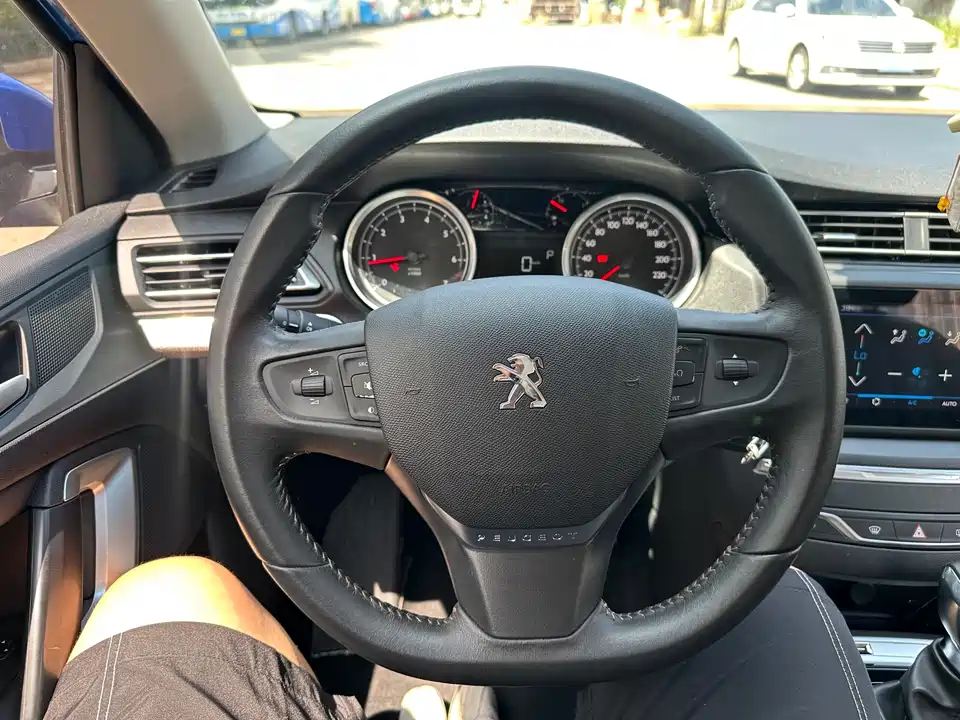 Peugeot 408 Peugeot 408