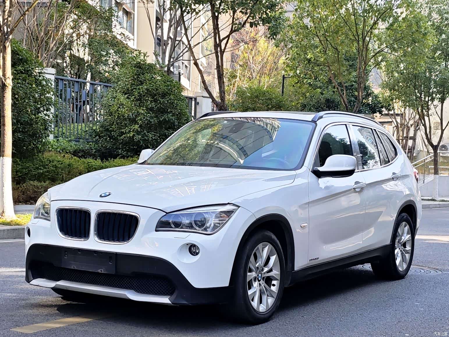 BMW X1, 2011 1