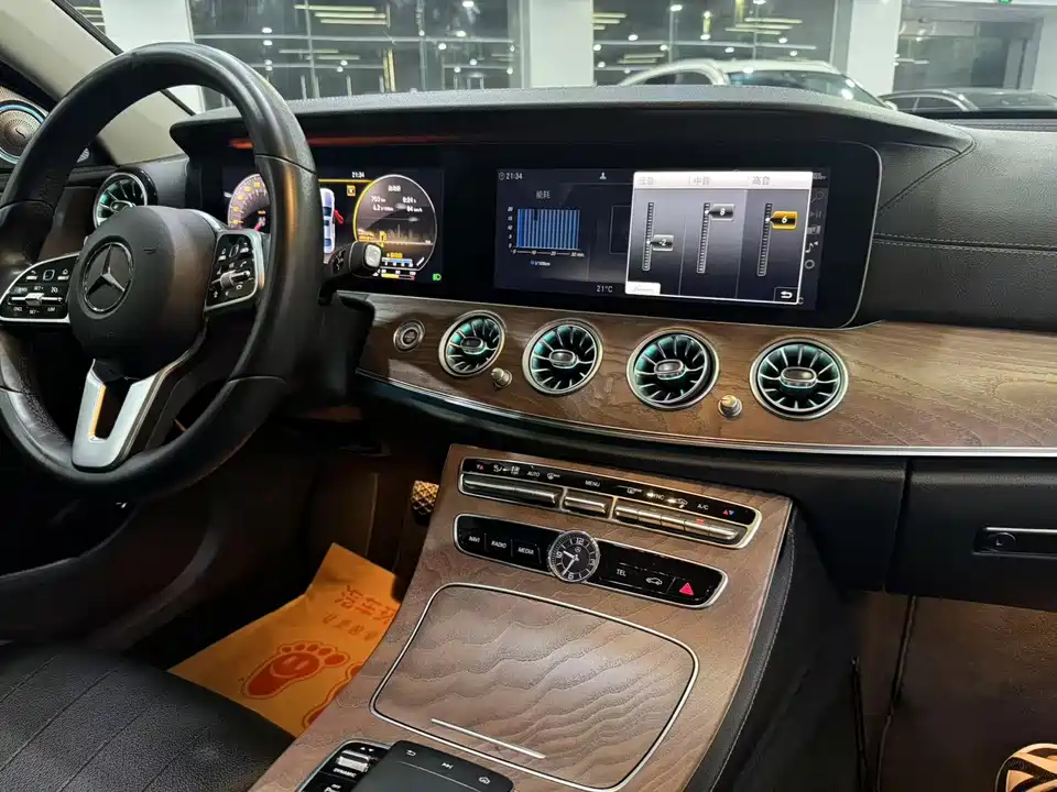 Mercedes-Benz E-class Mercedes-Benz E-class
