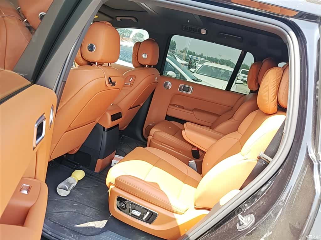Li Auto L9, 2025 17