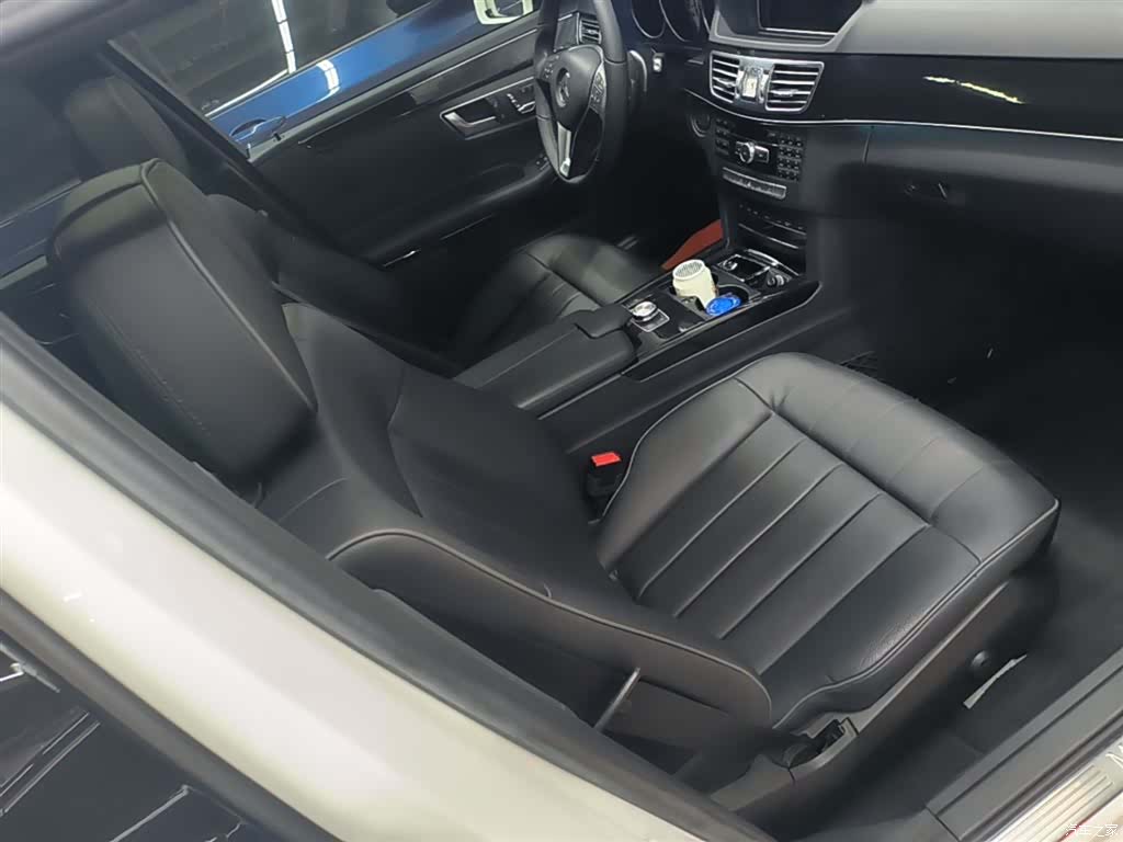 Mercedes-Benz E-Class, 2014 24