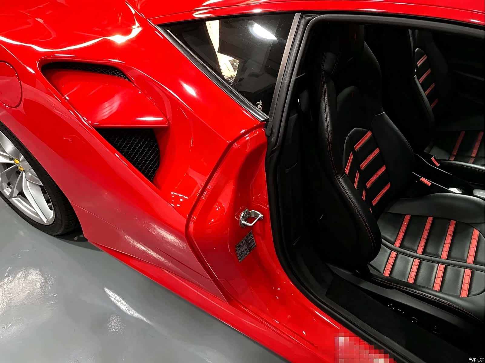 Ferrari 488, 2018 7