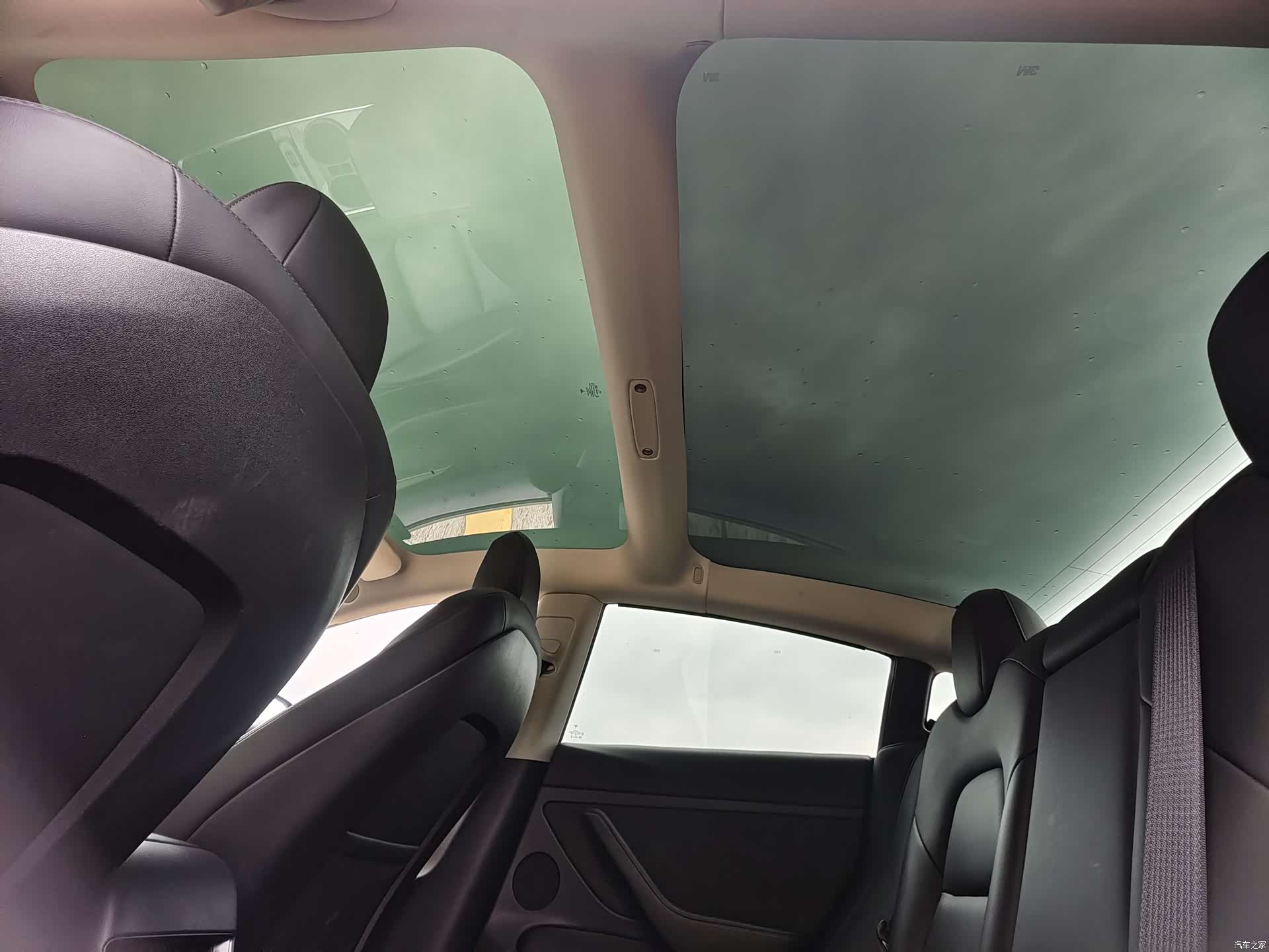 Tesla Model 3, 2022 14