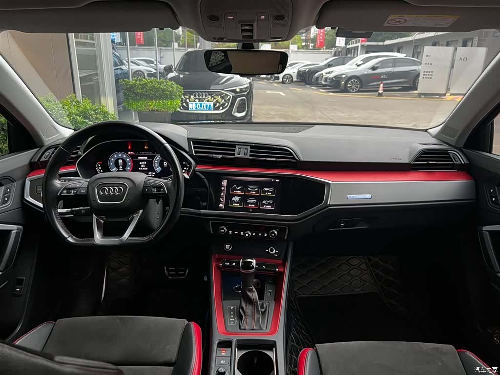 Audi Q3, 2021 10