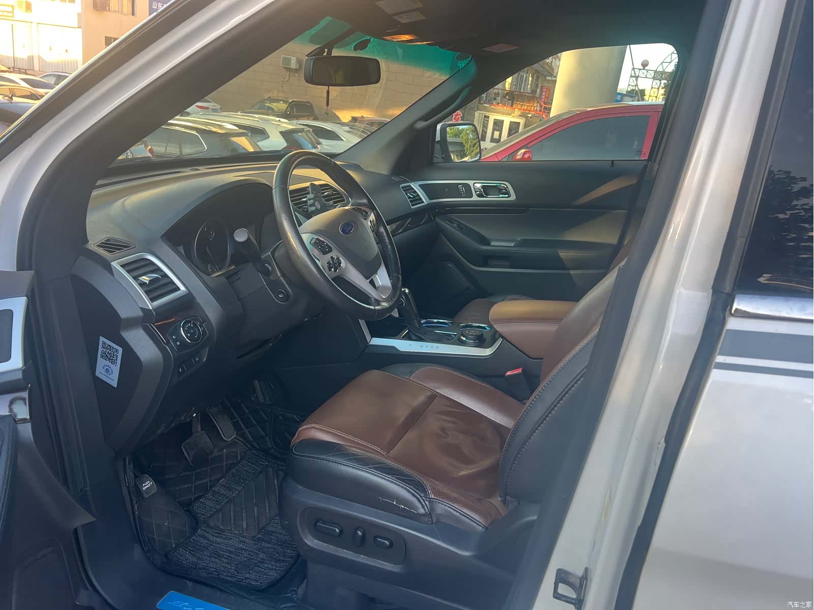 Ford Explorer, 2014 7