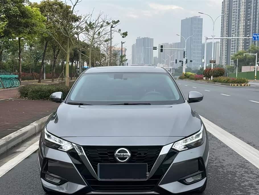 Nissan Xuan Yi