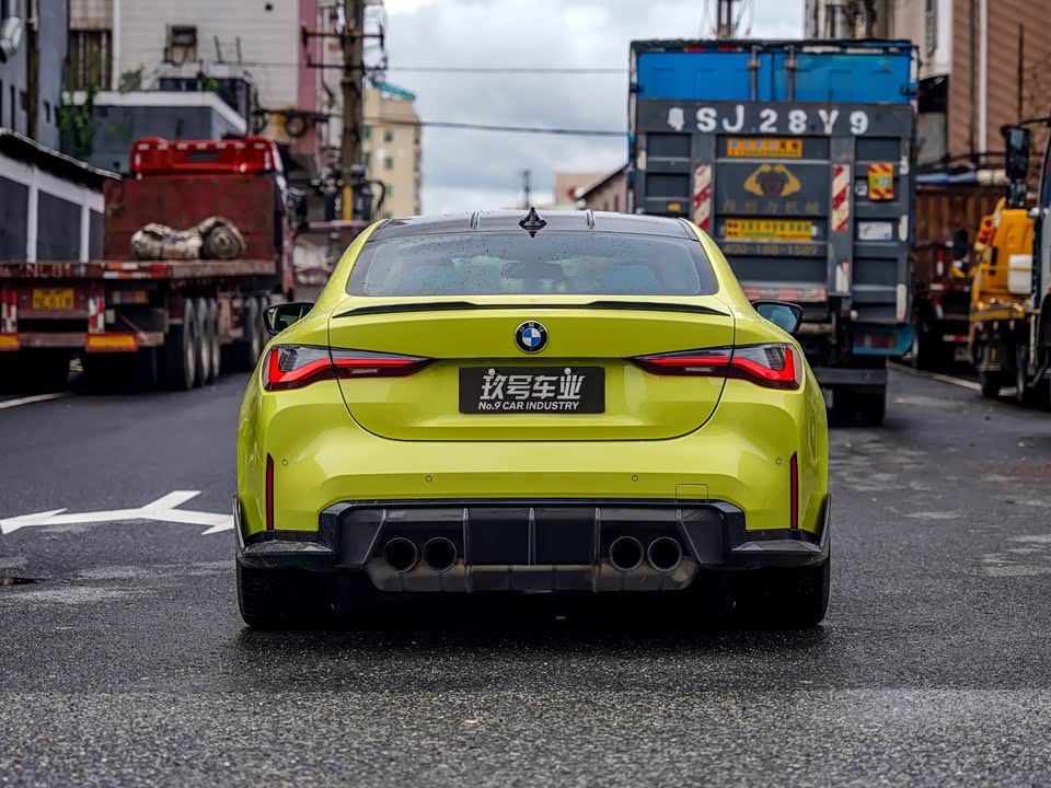 BMW M4