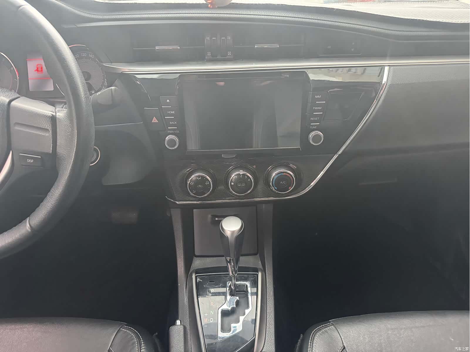 Toyota Corolla, 2015 15