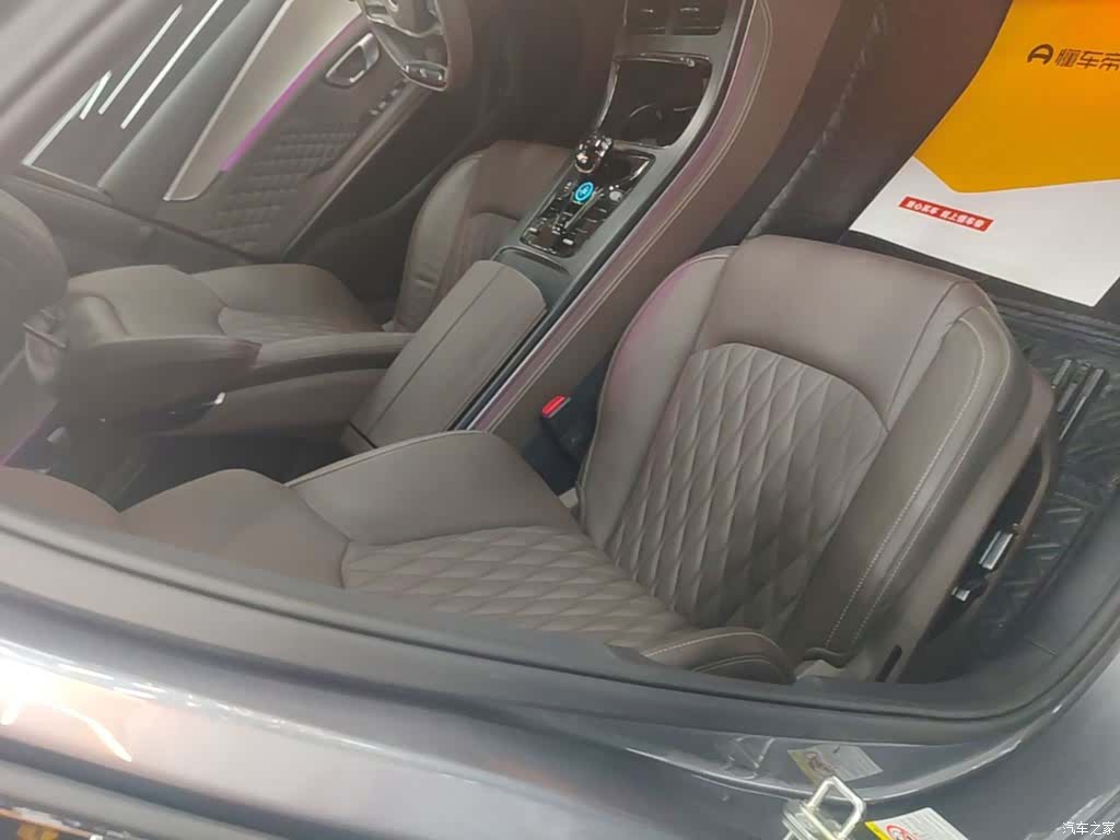 BYD Han, 2023 25