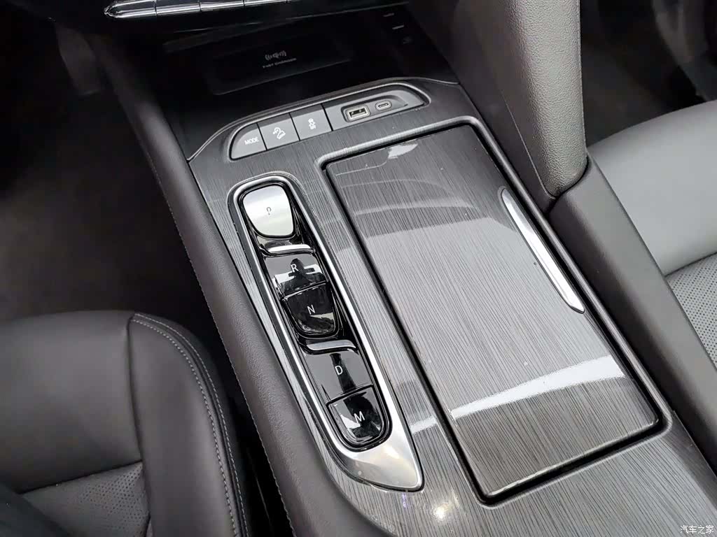 Buick Enclave, 2022 13