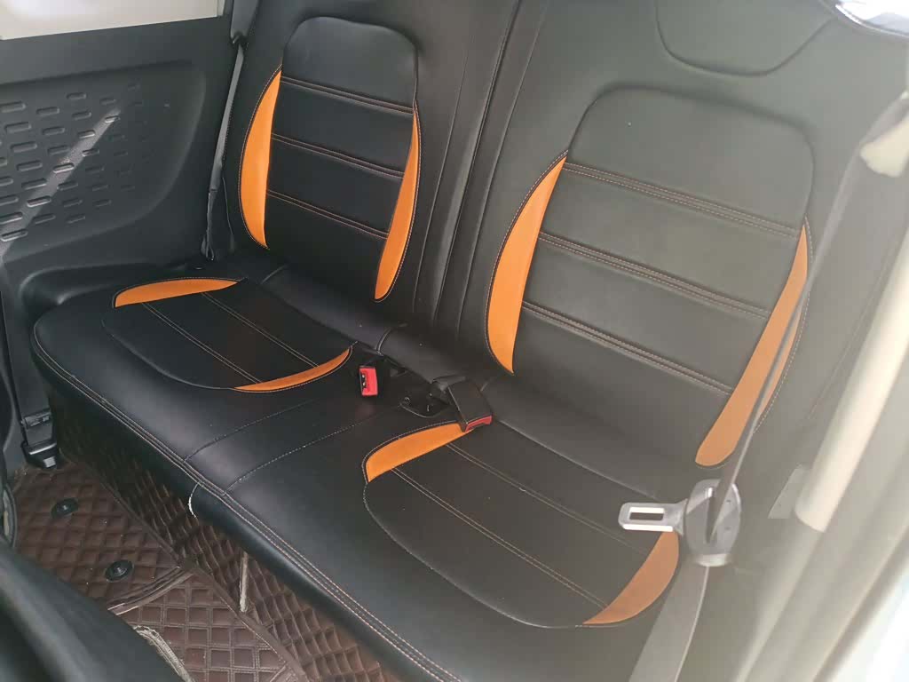 Wuling MINIEV, 2022 13