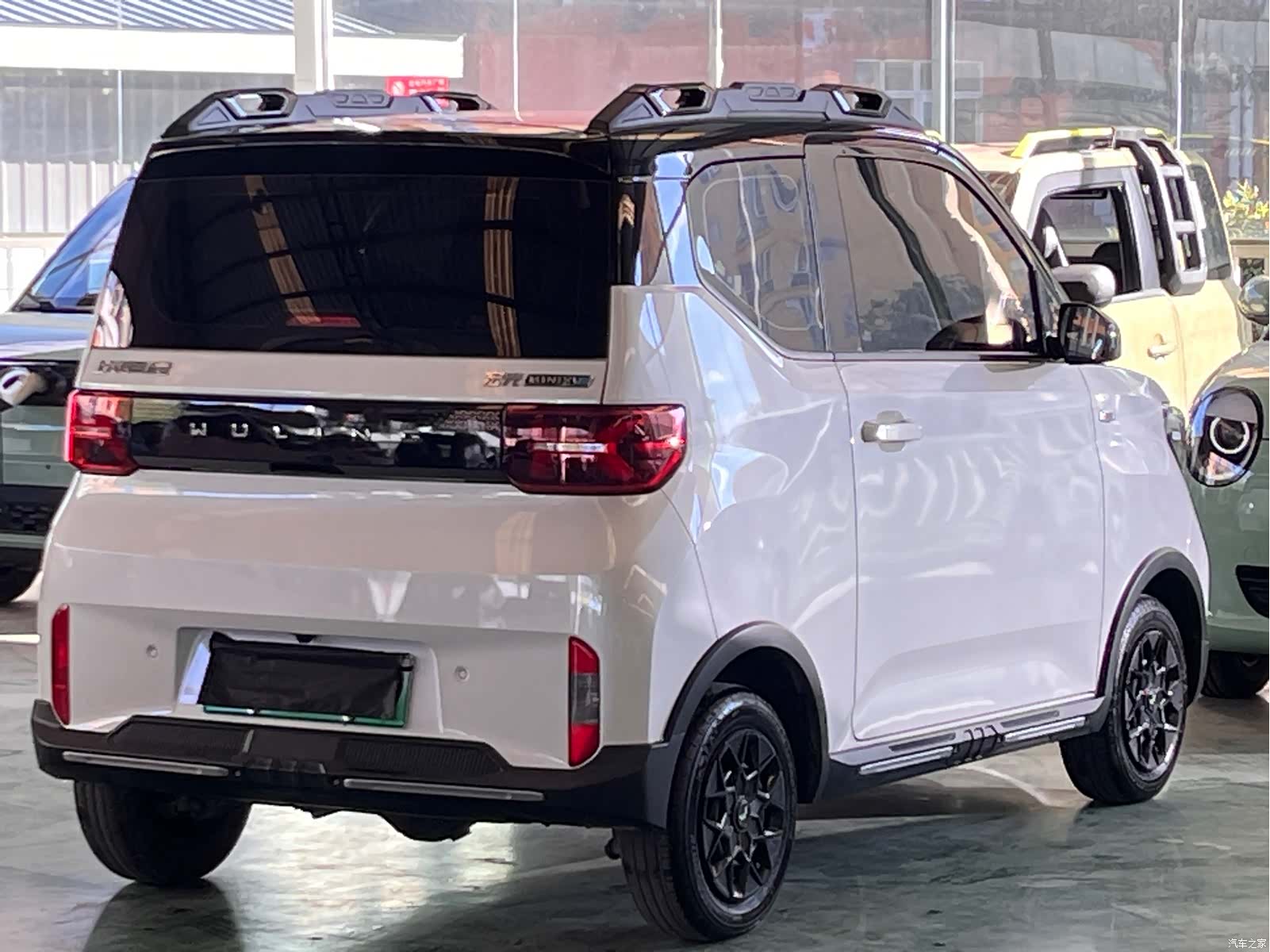 Wuling MINIEV, 2024 6